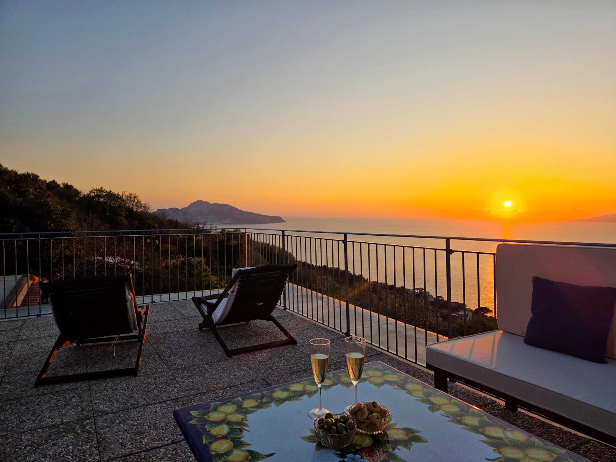 마사루브렌세 Sun & Relax, Relaxing Location With Seaview 빌라 외부 사진