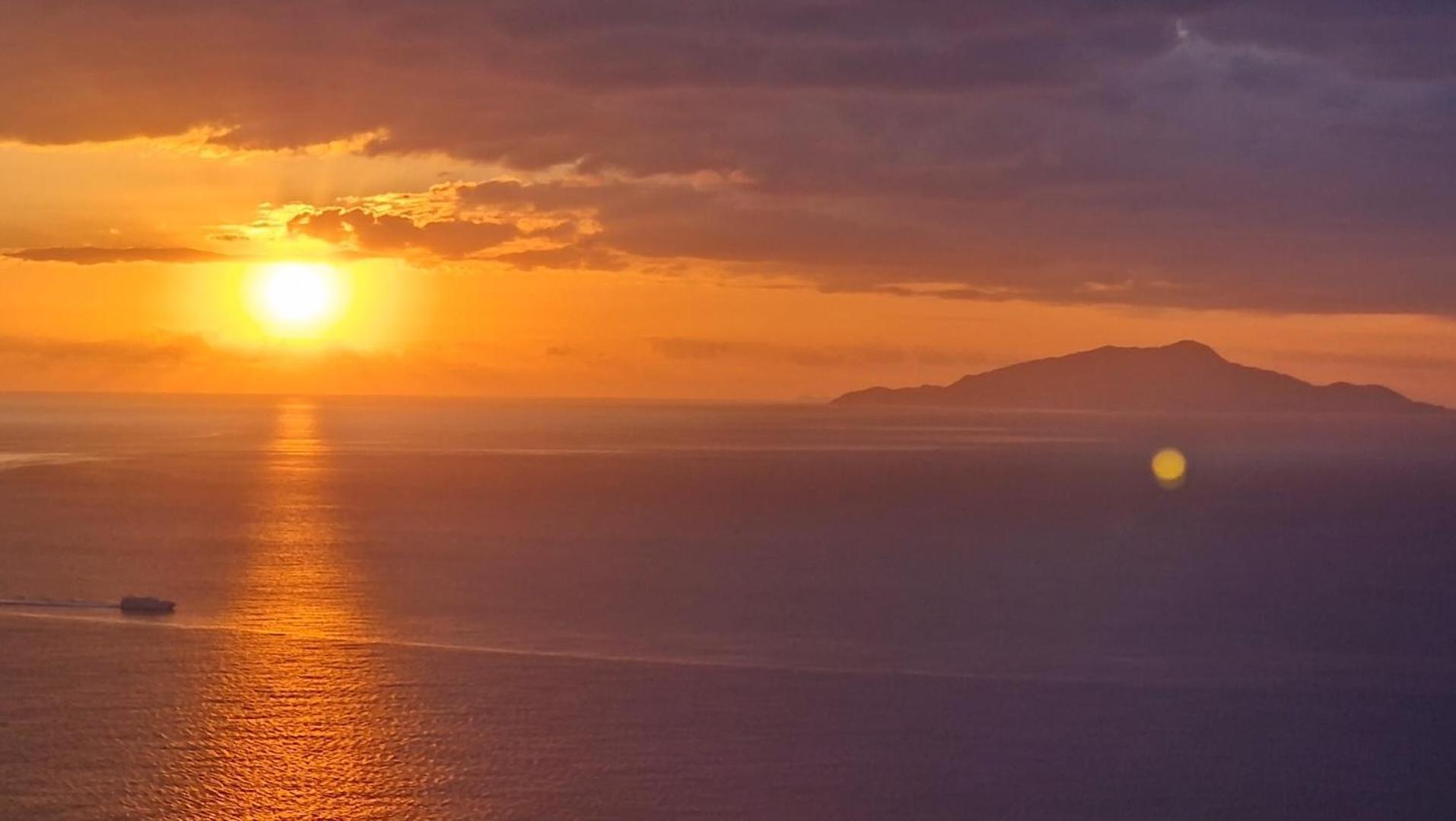 마사루브렌세 Sun & Relax, Relaxing Location With Seaview 빌라 외부 사진